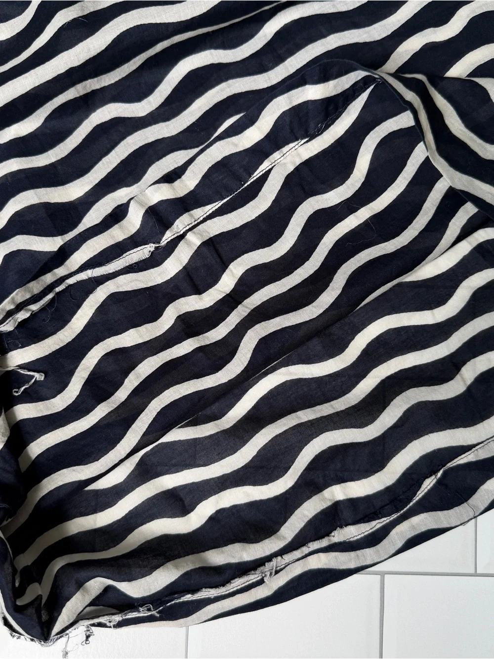 8🌊 Tory Burch Navy and White Wave Stripe Swim Tunic Coverup Dress 3/4 Sleeve